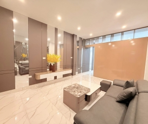 ????Siêu Tập thể Thái Thịnh 115m2, 3 ngủ, Nội thất cực chất, trung