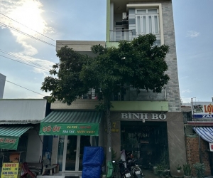 Chính chủ bán nhà mặt tiền đường Phan Đình Giót, P. Phú Cường, TP