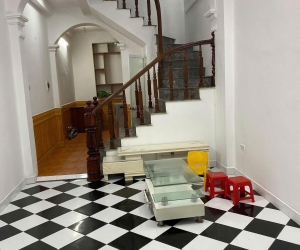 Cho thuê nhà ngõ Bùi Xương Trạch, 3 tầng x 38m2, 3 ngủ, 10 Triệu