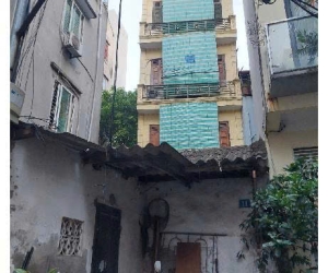 Nhà Tây Hồ trích Sài 40m, view Hồ Tây, 2 mặt ngõ, oto đỗ cửa, mảnh