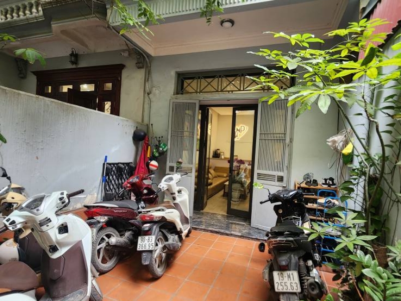 Lộc trao tay! 26,66Tỷ có ngay nhà Lê Trọng Tấn - 83m - 3 ô tô tránh