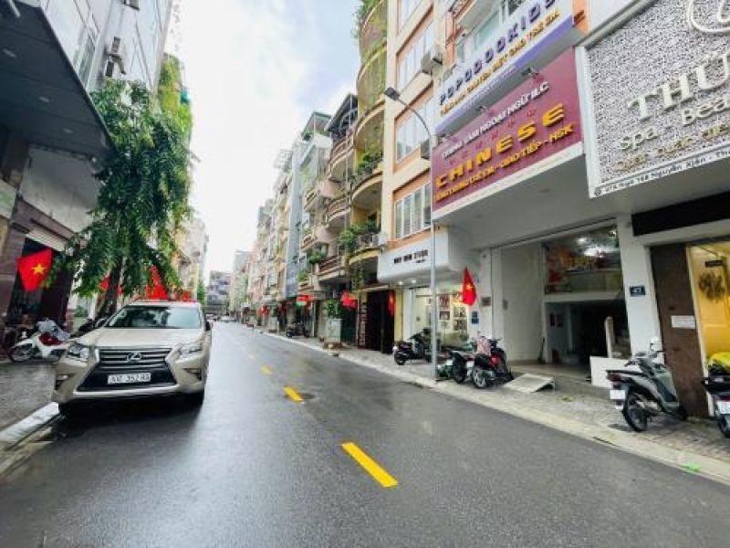 BÁN NHÀ KHUẤT DUY TIẾN, OTO TRÁNH VỈA HÈ KINH DOANH, 6 TẦNG THANG