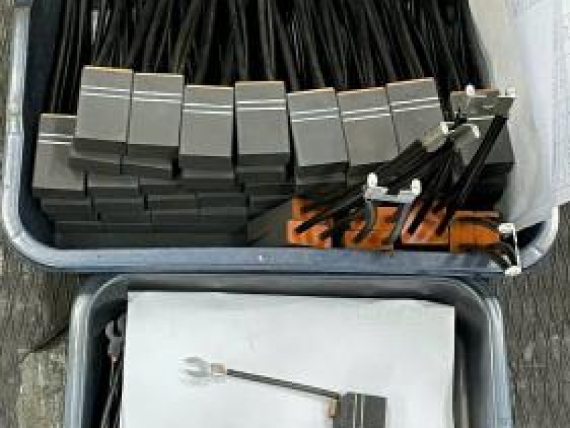 Tổng kho cung cấp chổi than, chổi than công nghiệp