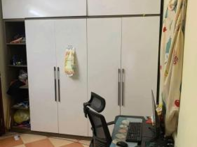 Chính chủ cần cho thuê căn hộ tập thể tầng 2 rất đẹp, ngay đầu