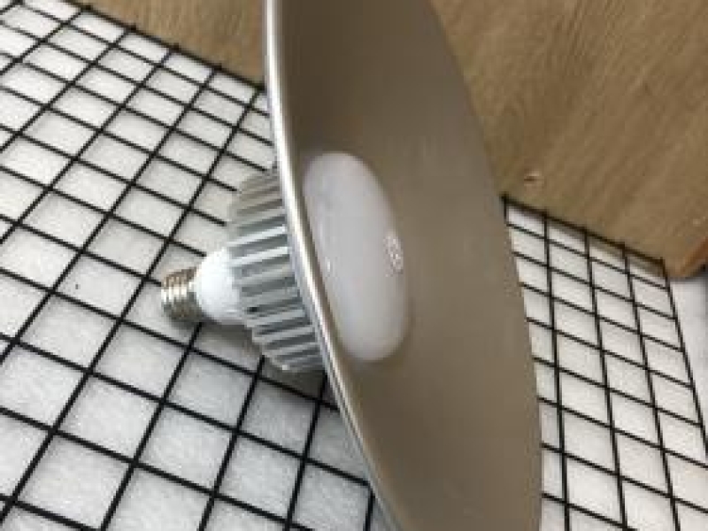 Đèn nhà xưởng e27 chống nước, tản nhiệt 