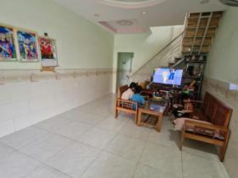 Nhà gần Bệnh Viện Thủ Đức, 2 tầng 3 phòng ngủ, 80m2 giá 3.5 tỷ