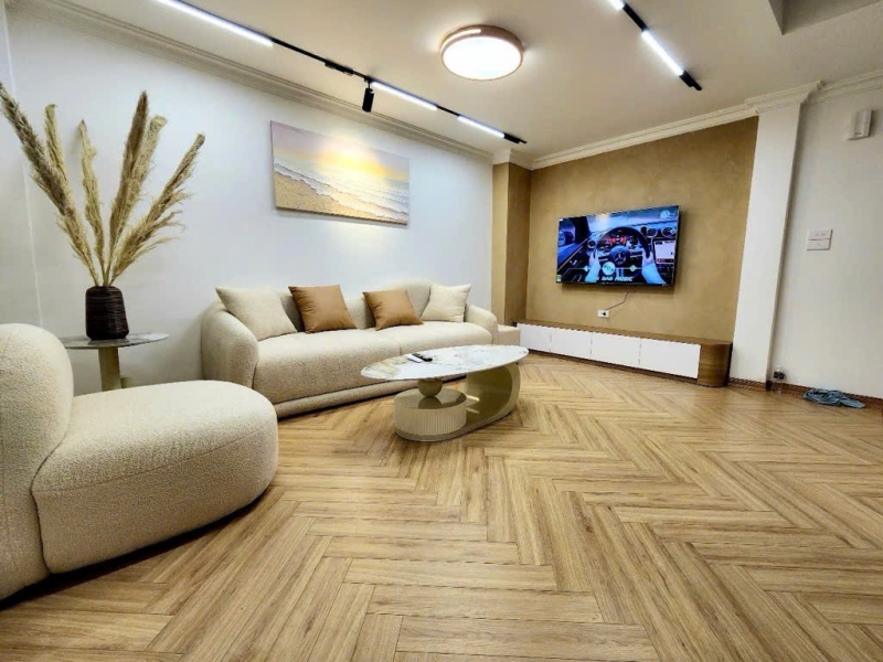 Bán Nhà Bạch Mai 38m 5 Tầng 5 Phòng Giá 7.78 Tỷ Sổ Đỏ Full Nội Thất