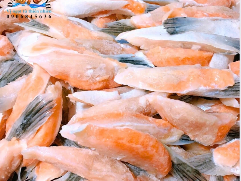 Dinh dưỡng trong vây cá hồi