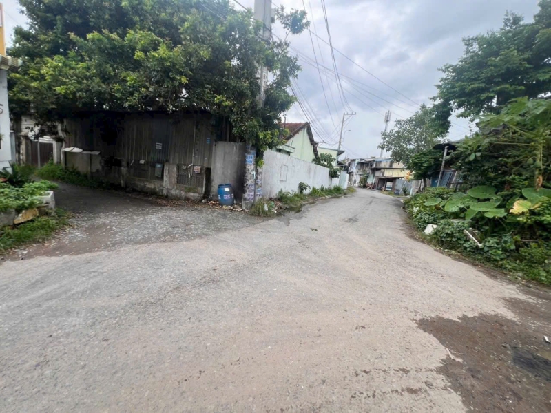 NHÀ & XƯỞNG GÓC NGÃ TƯ ĐÔNG THẠNH, HÓC MÔN GIÁ 11 TỶ TL