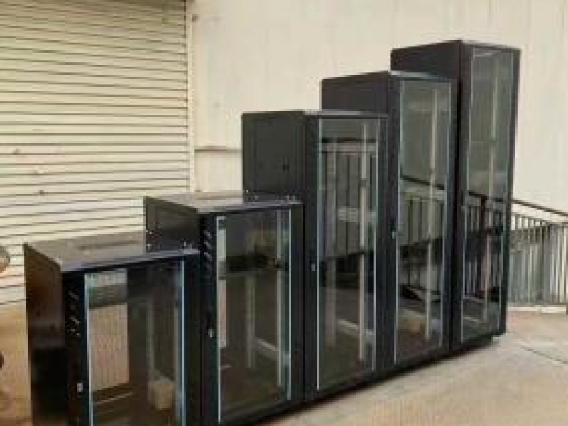 server cabinet, tủ mạng, tủ rack , tủ máy chủ