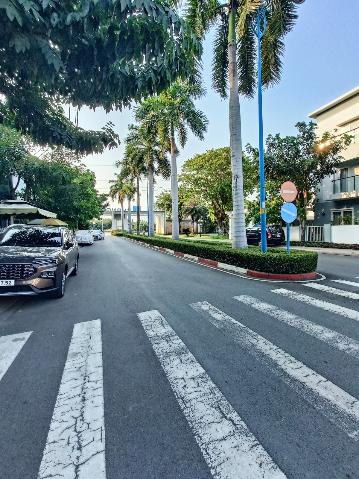 Bán Gấp Lô Đất Mặt Tiền Nguyễn Duy Trinh – Phú Hữu, TP. Thủ Đức (Q9