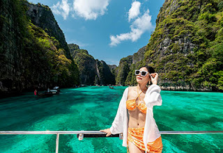 Du lịch Thái Lan thăm quan rất nhiều ngôi chùa linh thiêng