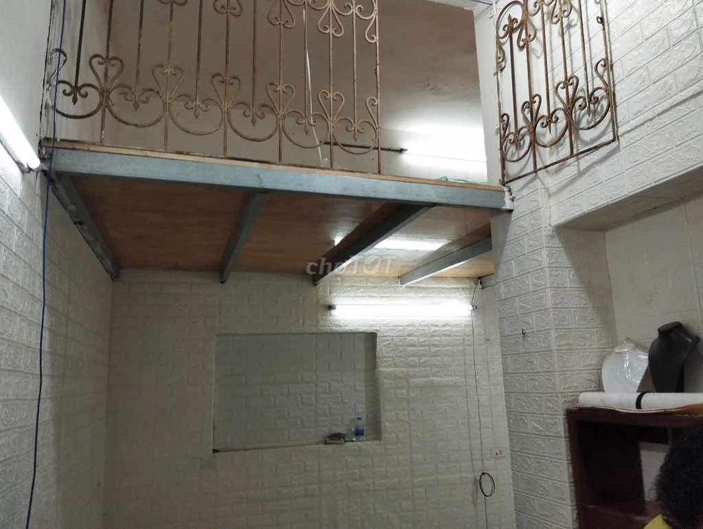 Chính chủ cho thuê nhà phố cổ số 9 Hàng Cót, gần chợ Đồng Xuân, gần