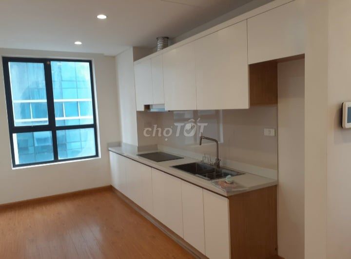 Căn hộ làm văn phòng đường Huỳnh Thúc Kháng, Hà Nội, dt 75m2, 2