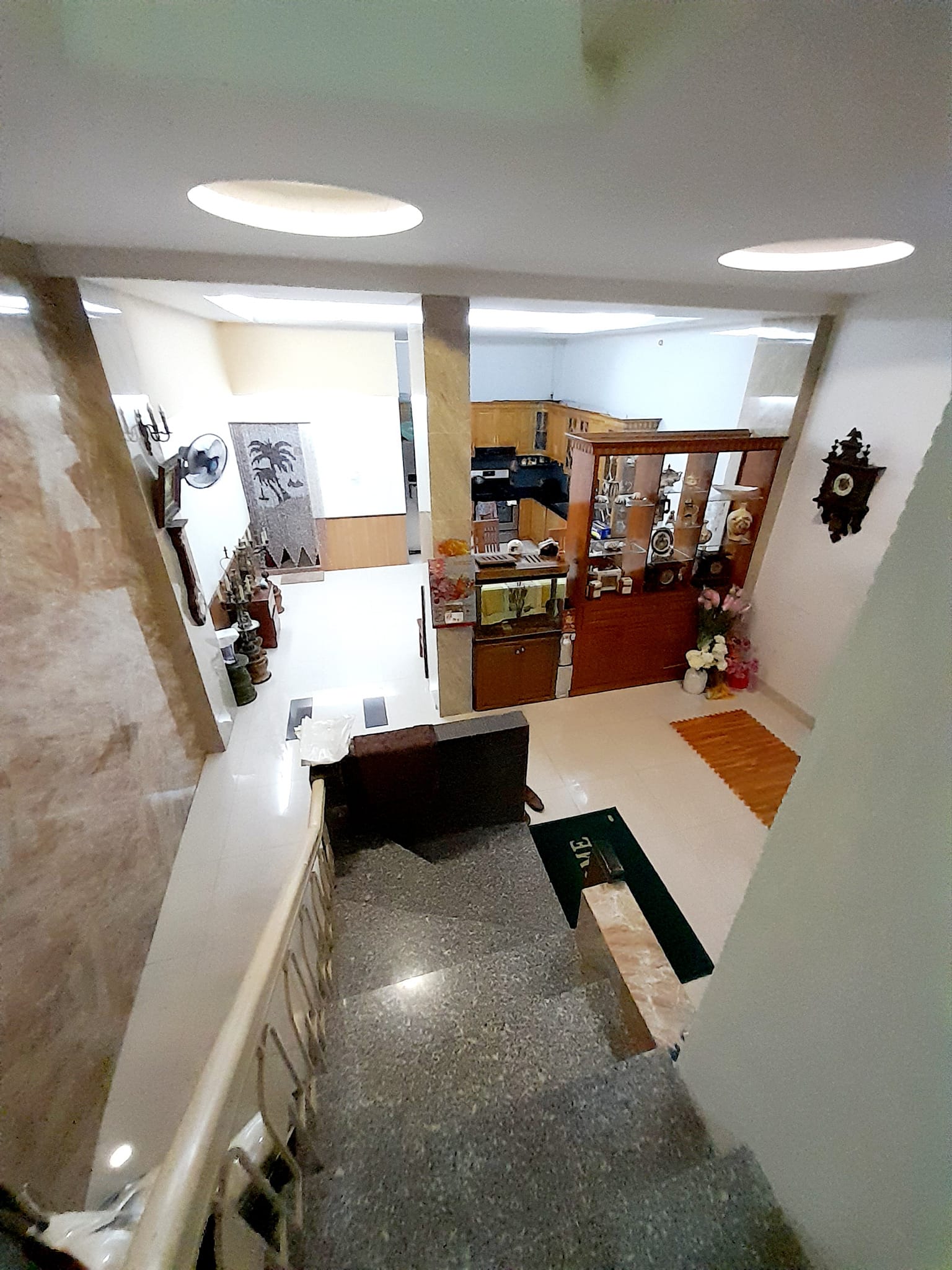 Bán nhà Thanh Xuân, dt70m2 mặt tiền rộng, gần oto ngõ thông, 2