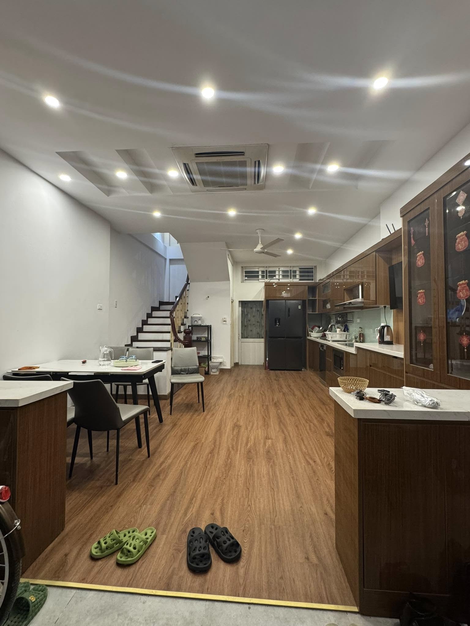 CẦN BÁN NHÀ QUAN NHÂN THANH XUÂN - DT55M2 5 TẦNG GẦN PHỐ, TRƯỜNG,