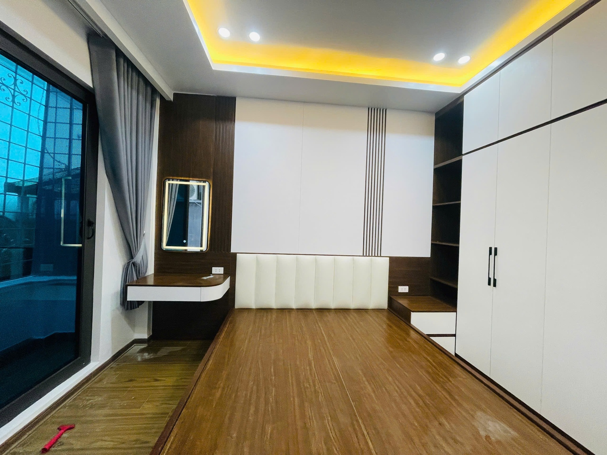 BÁN NHÀ THANH XUÂN, GẦN OTO TRÁNH, DT45M2 4 TẦNG 2 THOÁNG, GẦN