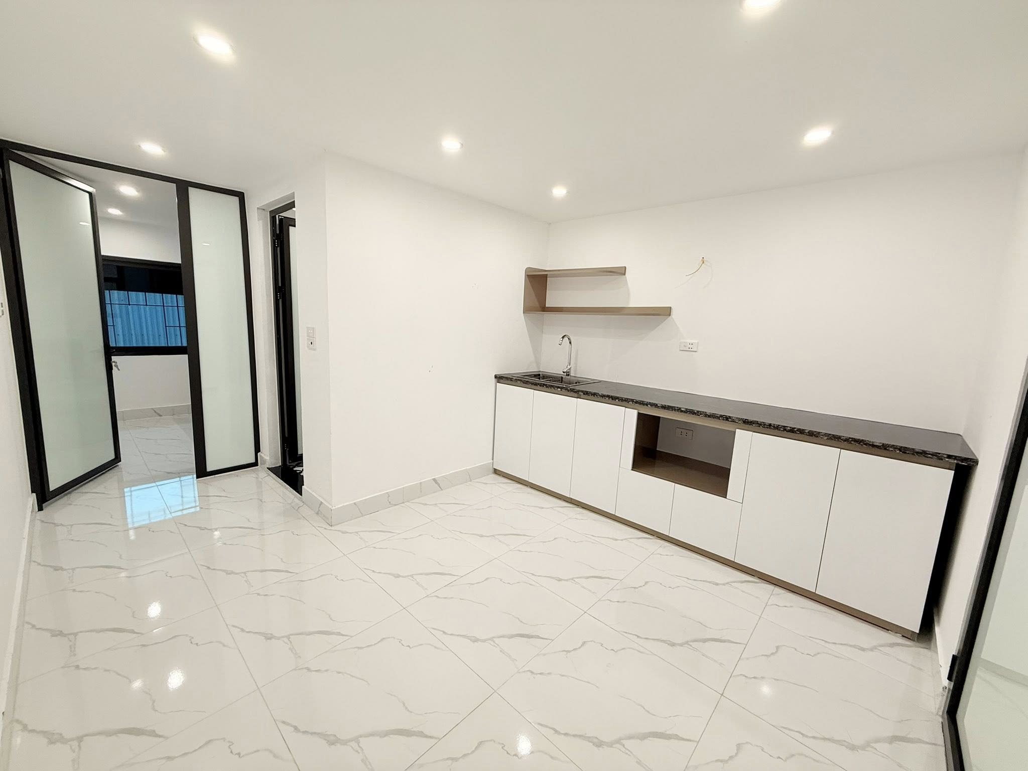 ????Siêu Tập thể Thái Thịnh 115m2, 3 ngủ, Nội thất cực chất, trung