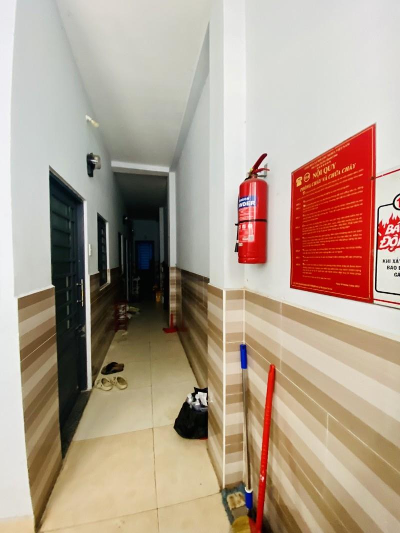 BÁN NHÀ HẺM NHƯ MẶT TIỀN – KHU SẦM UẤT GIÁP PHAN V. TRỊ  NGUYỄN V.