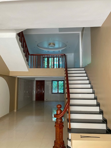 CHO THUÊ NHÀ NGUYÊN CĂN LÂU DÀI – VỊ TRÍ TRUNG TÂM