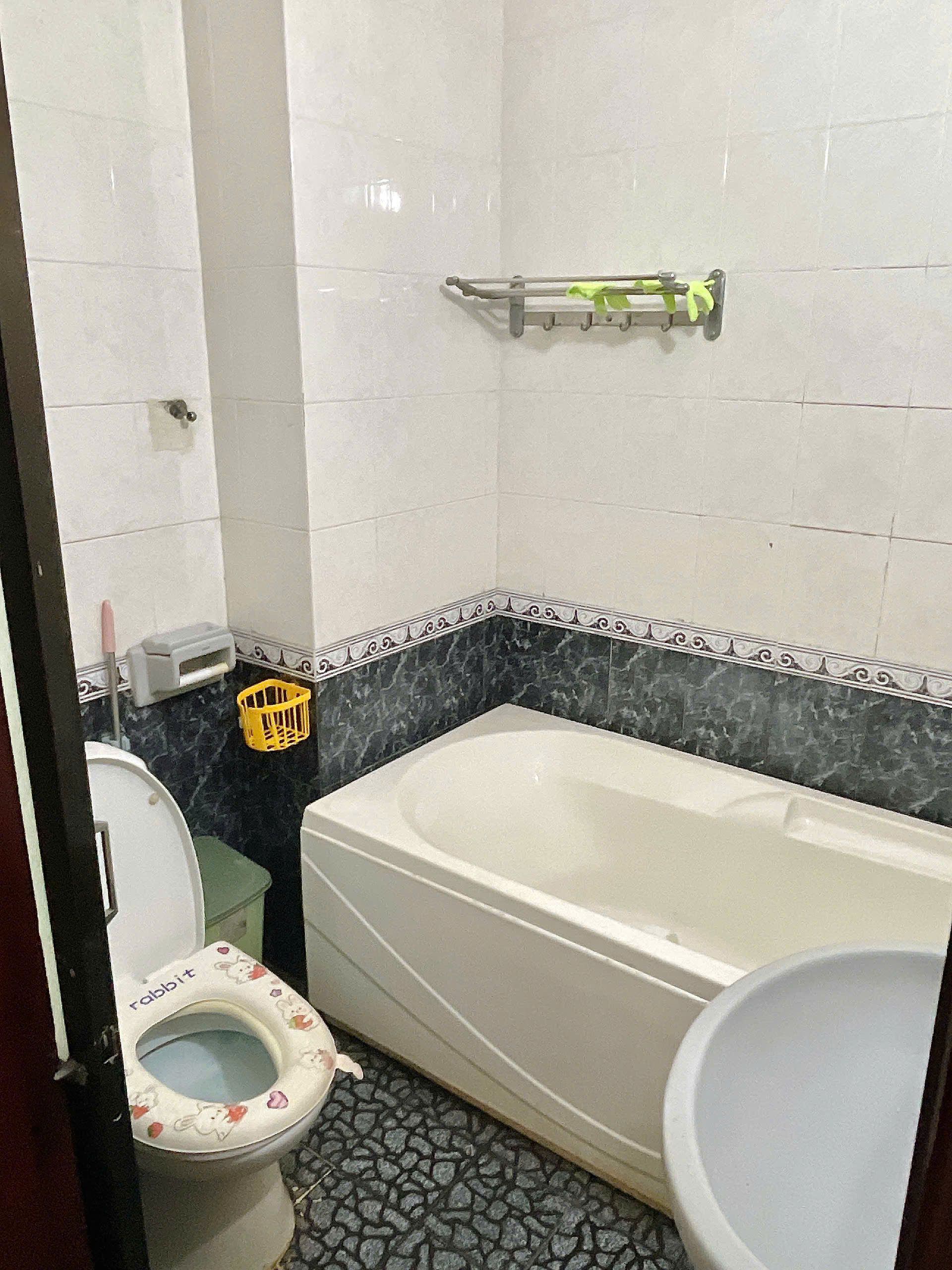 Nhà mình còn 1 căn mặt đường phố Mai Hắc Đế cách Vincom Bà Triệu