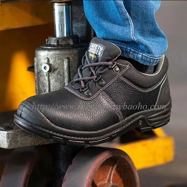 Cách kiểm tra giày bảo hộ tại Hải Phòng