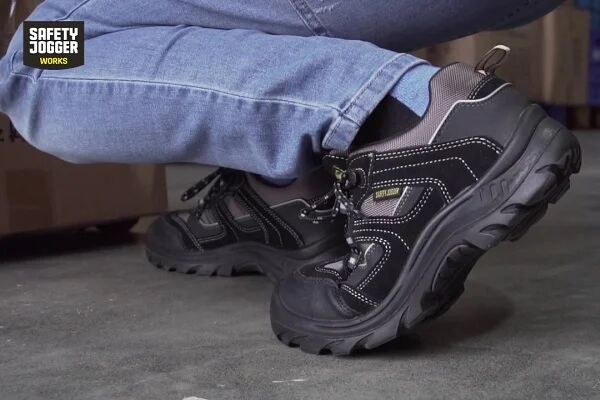 Nhà phân phối giày bảo hộ Jogger tại Đà Nẵng