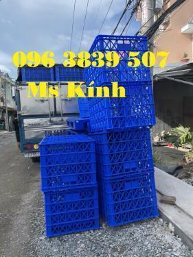 Sóng nhựa hở 8 bánh xe đựng hàng may mặc bền giá rẻ toàn quốc 