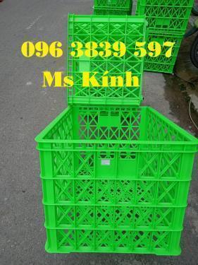 Sóng nhựa hở 8 bánh xe đựng hàng may mặc bền giá rẻ toàn quốc 