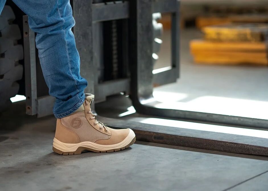 Mua giày bảo hộ Jogger tại Bình Dương ở đâu tốt