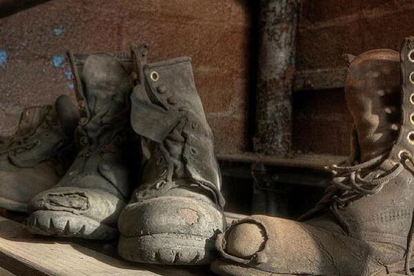 Địa điểm cung cấp giày bảo hộ tại Hải Phòng