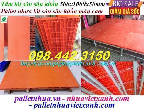 Pallet sân khấu 500x1000x50mm mặt liền màu cam