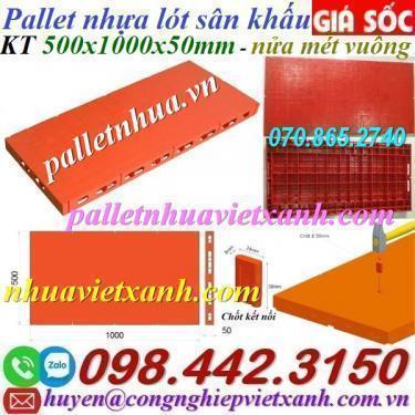 Pallet nhựa lót sàn sân khấu mặt kín màu cam – KT 500x1000x50mm