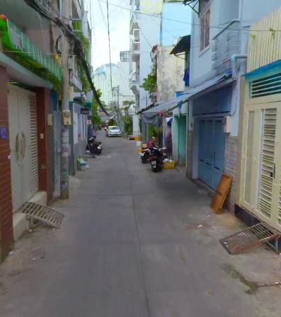 Bán nhà XVNT gần Q1 - 71m2 - 7PN - Cho thuê 25 tr tháng - 30m ra