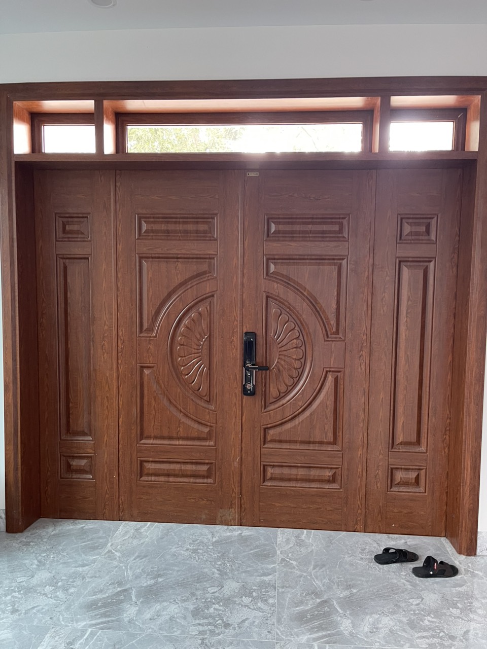 Báo giá cửa thép vân gỗ tại Đà Lạt – Cửa đẹp nhà sang