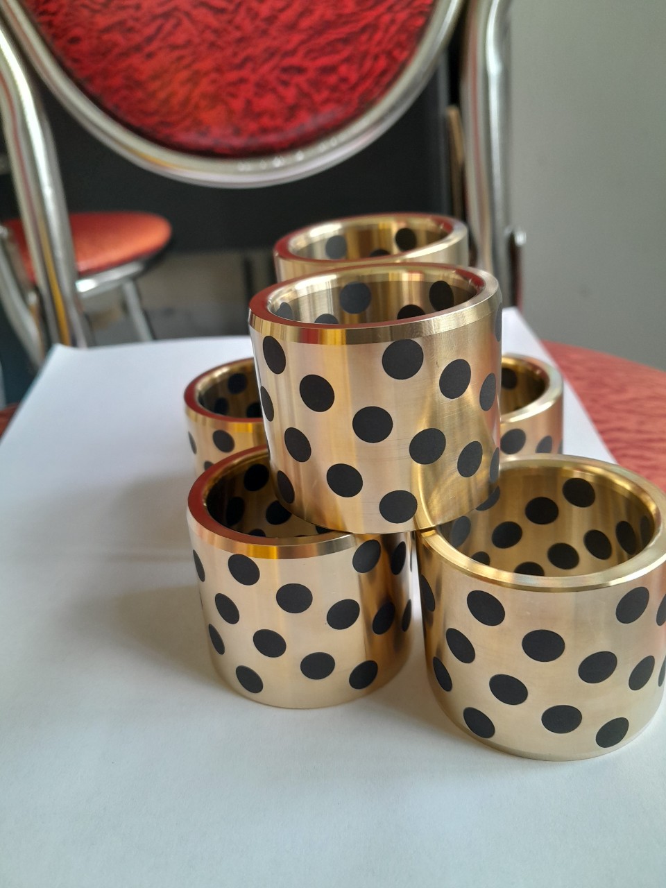 Tổng kho phân phối các loại bạc cầu, bạc trụ, bạc sắt thiêu kết.