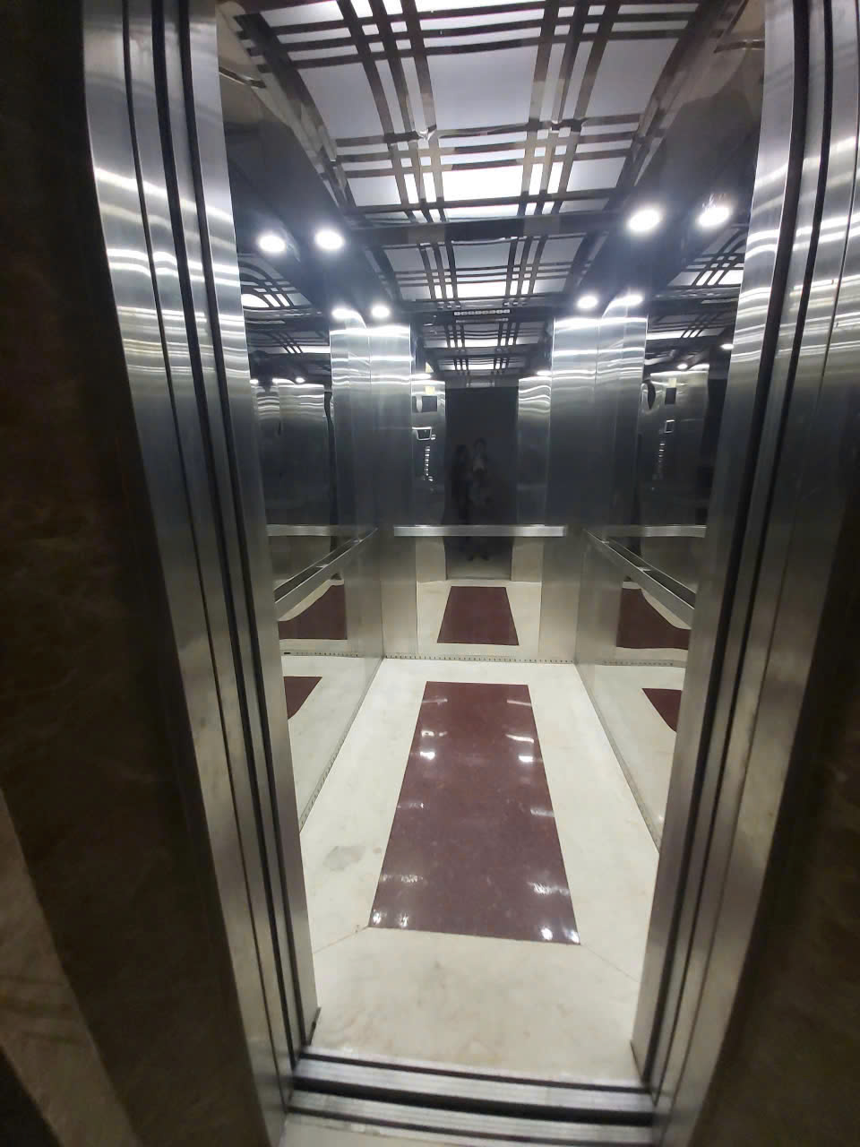 Cho thuê T.òa Nh.à M.P Ngô Xuân Quảng.Gia Lâm, Hà Nội, 110m2x6T, 