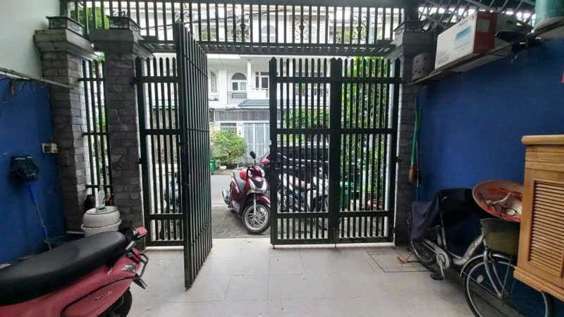Bán Nhà Đẹp Đắc Địa Nhất Khu, Giá Rẻ Ngay Tại Nhơn Phú, Thủ Đức.