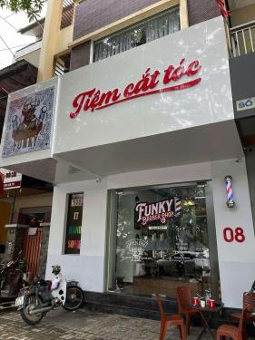 TÌM ĐỒNG ĐỘI TỚI VỚI FUNKY BARBER SHOP Ở TP VINH NGHỆ AN