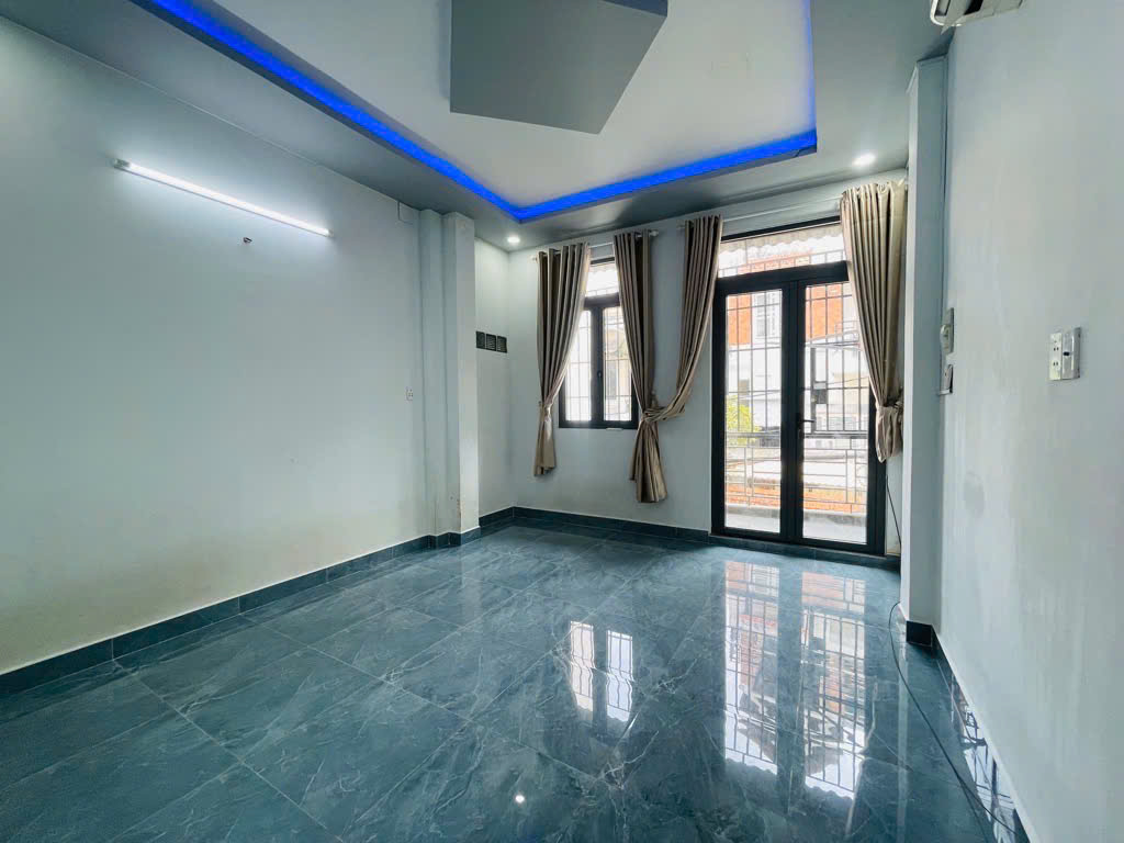 Bán nhà MẶT TIỀN giá trong hẻm-xe hơi vào nhà-ngay chợ Gò