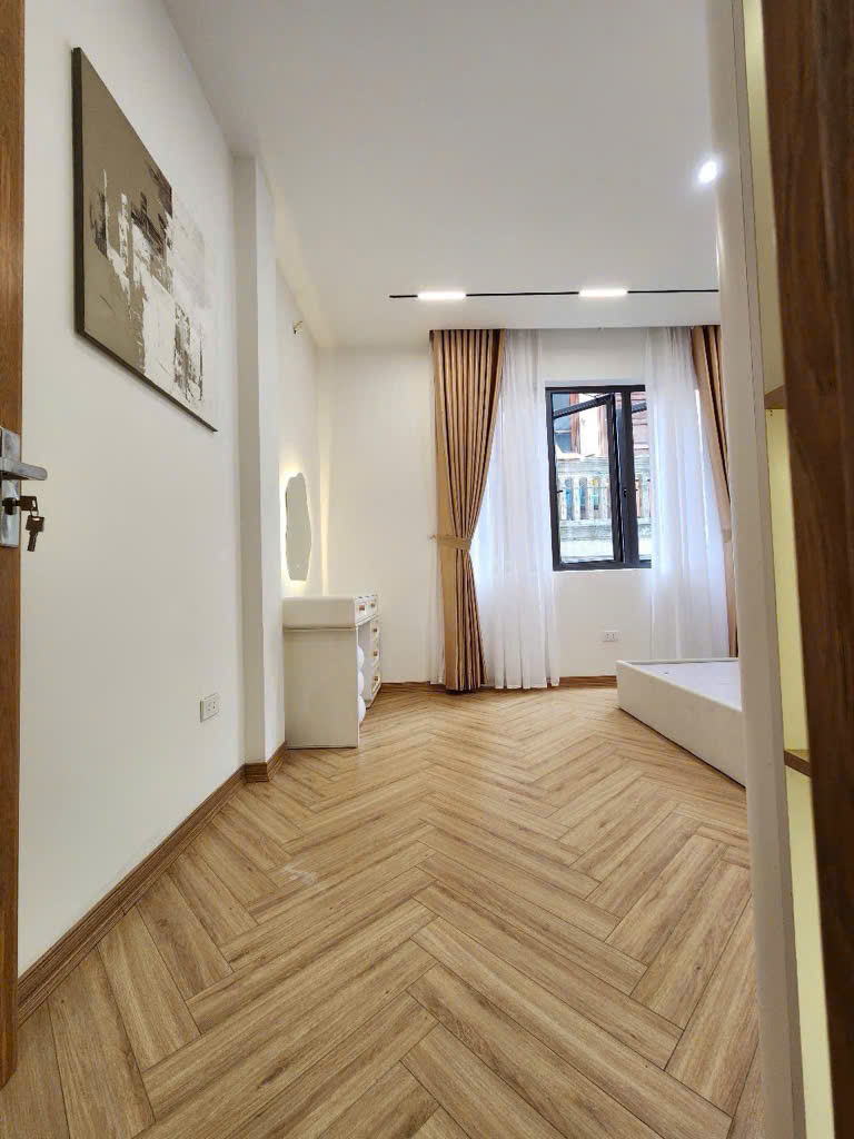 Bán Nhà Bạch Mai 38m 5 Tầng 5 Phòng Giá 7.78 Tỷ Sổ Đỏ Full Nội Thất