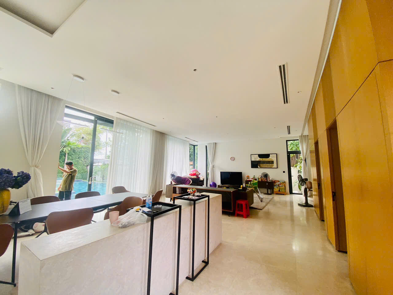 bán nhà mt Nguyễn ư dĩ, p. Thảo điền , Q2 , tp.Thủ đức . Giá  : 220