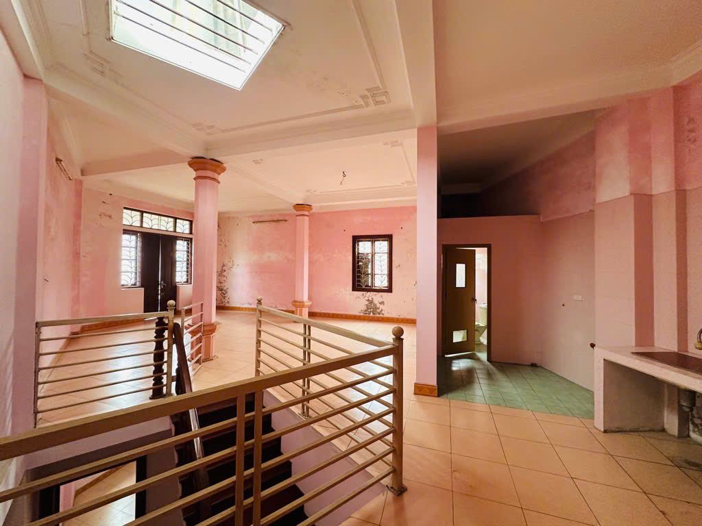 HOÀNG MAI - HOÀNG VĂN THỤ - GẦN HỒ ĐỀN LỪ - 72M2 - 4 TẦNG - Ô TÔ ĐỖ