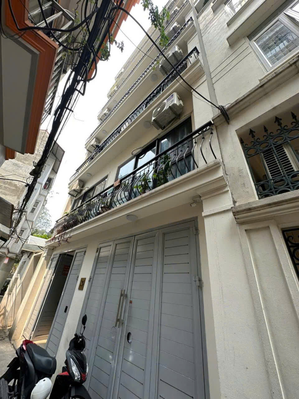 Tây Hồ Siêu phẩm 67m, 7 tầng, cầu thang máy xịn! 12 phòng khép kín!