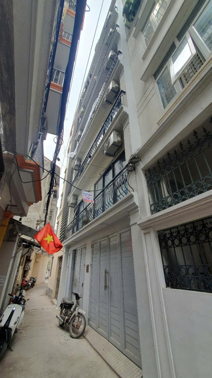 Tây Hồ Siêu phẩm 67m, 7 tầng, cầu thang máy xịn! 12 phòng khép kín!