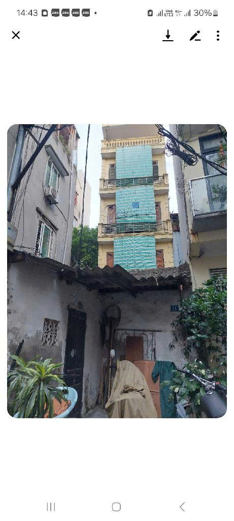 Nhà Tây Hồ trích Sài 40m, view Hồ Tây, 2 mặt ngõ, oto đỗ cửa, mảnh