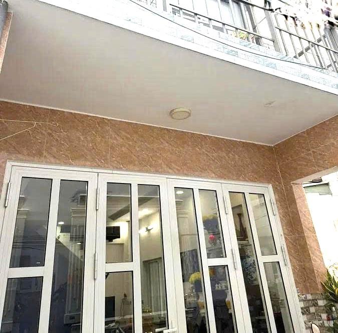 BÁN NHÀ TRUNG TÂM, TÂN PHÚ - 63M2, SỔ HỒNG RIÊNG - GIÁ CHỈ 4.7 TỶ -