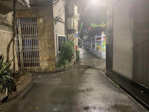 Siêu phẩm Nhà Tây Hồ Lạc Long Quân 37m, 7 tầng, thang máy, Nhà xây