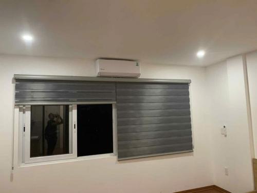 Siêu phẩm Nhà Tây Hồ Lạc Long Quân 37m, 7 tầng, thang máy, Nhà xây