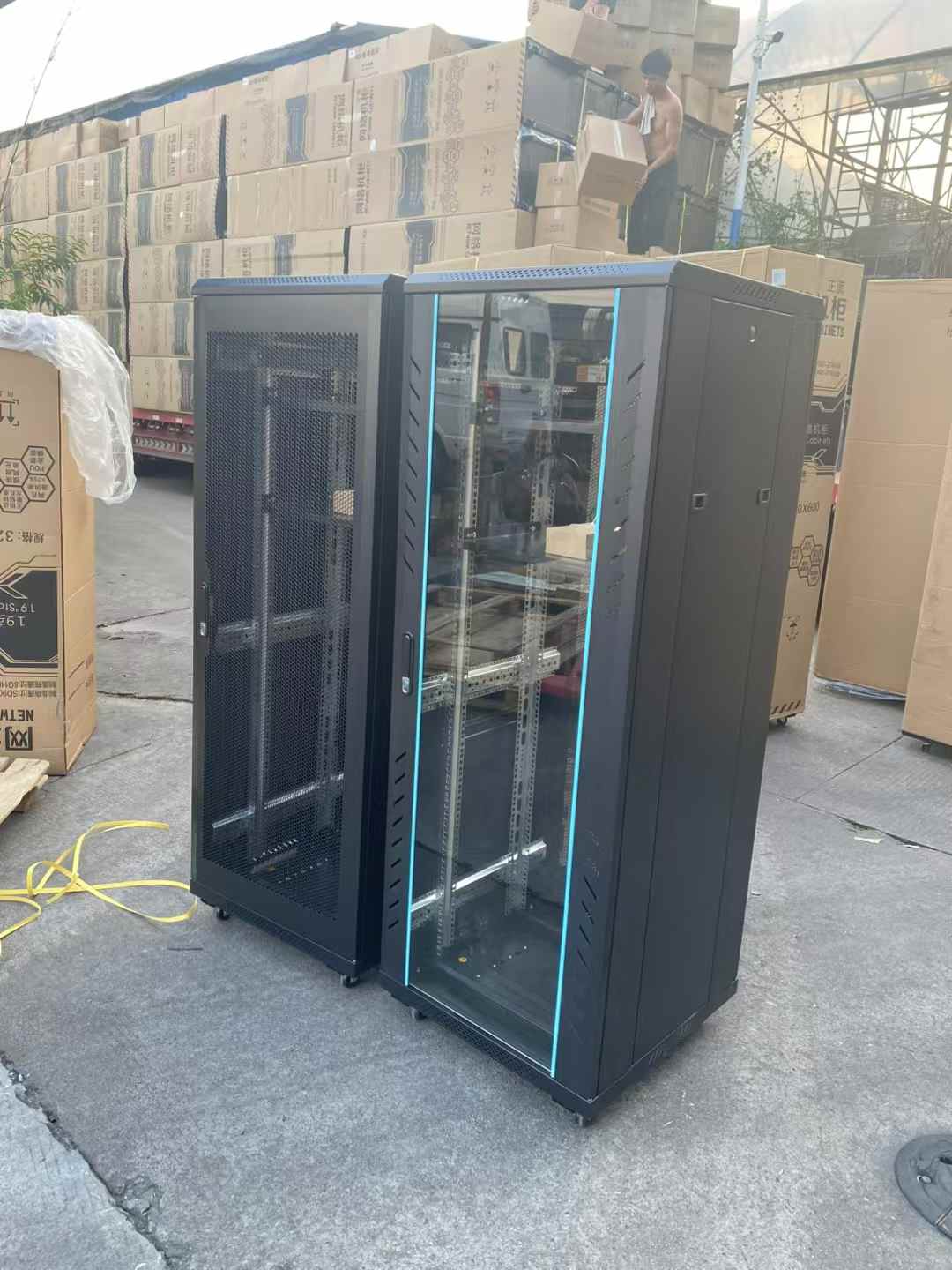 server cabinet, tủ mạng, tủ rack , tủ máy chủ